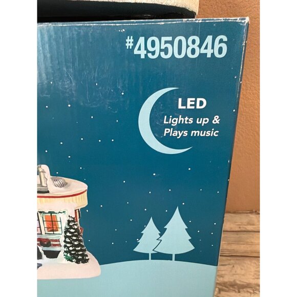 Carole Towne Christmas Village 2022 Brighton Burgers Diner20th Anniversary w/Box - Picture 16 of 17